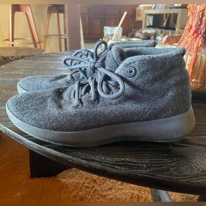 Women’s Allbirds Runner-up mizzles (Savannah night navy sole) size 9 good shape